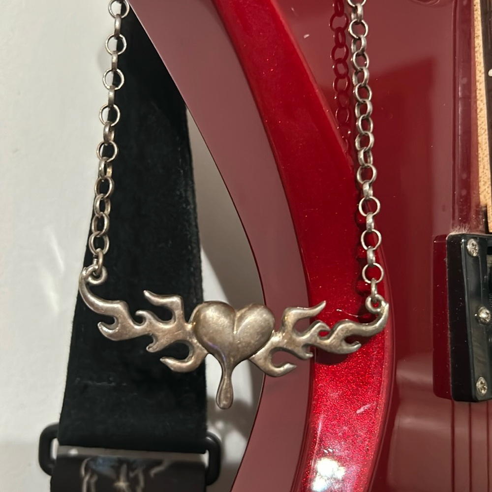 925 sterling silver flaming heart necklace